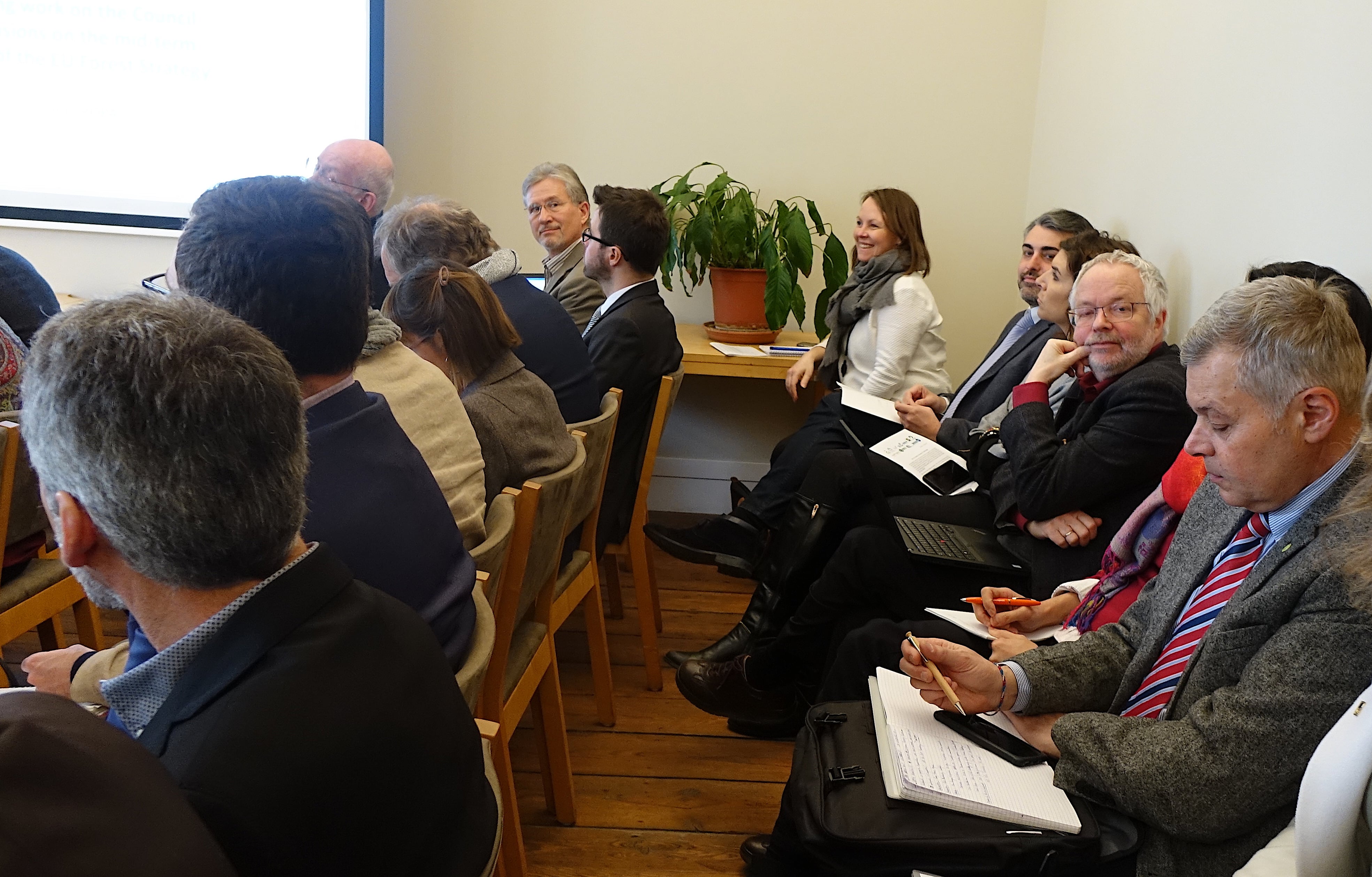Round table Event at the European Forestry House: THE COHERENCE BETWEEN ...